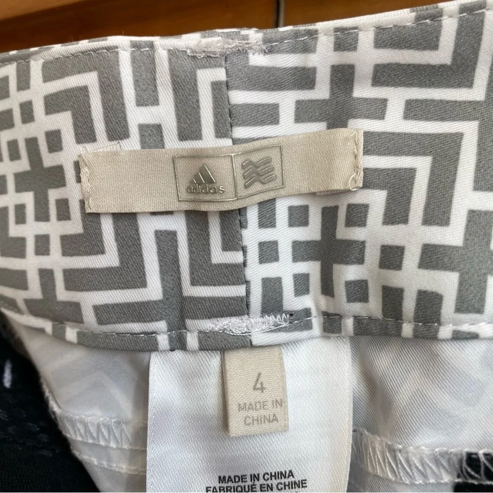 NWT Adidas Golf 7' PRNTD SHORT, SIZE 4